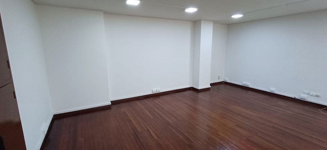 Oficina en arriendo en El Centro, Manizales, 26 m² · foto 5 de 7