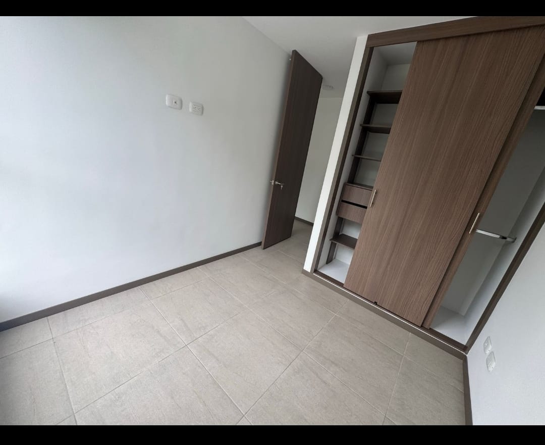 Apartamento en venta en La Macarena, Dosquebradas · foto 3 de 14
