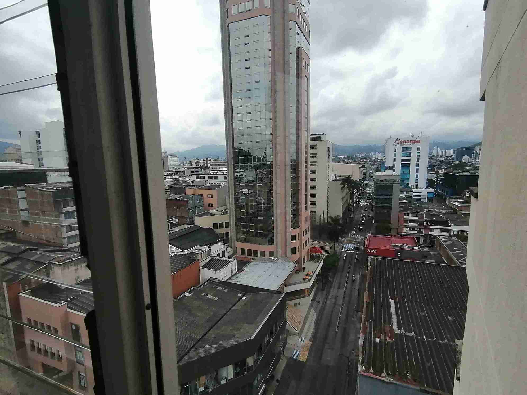 Apartamento en venta en Sector Plaza De Bolivar, Pereira · foto 10 de 24