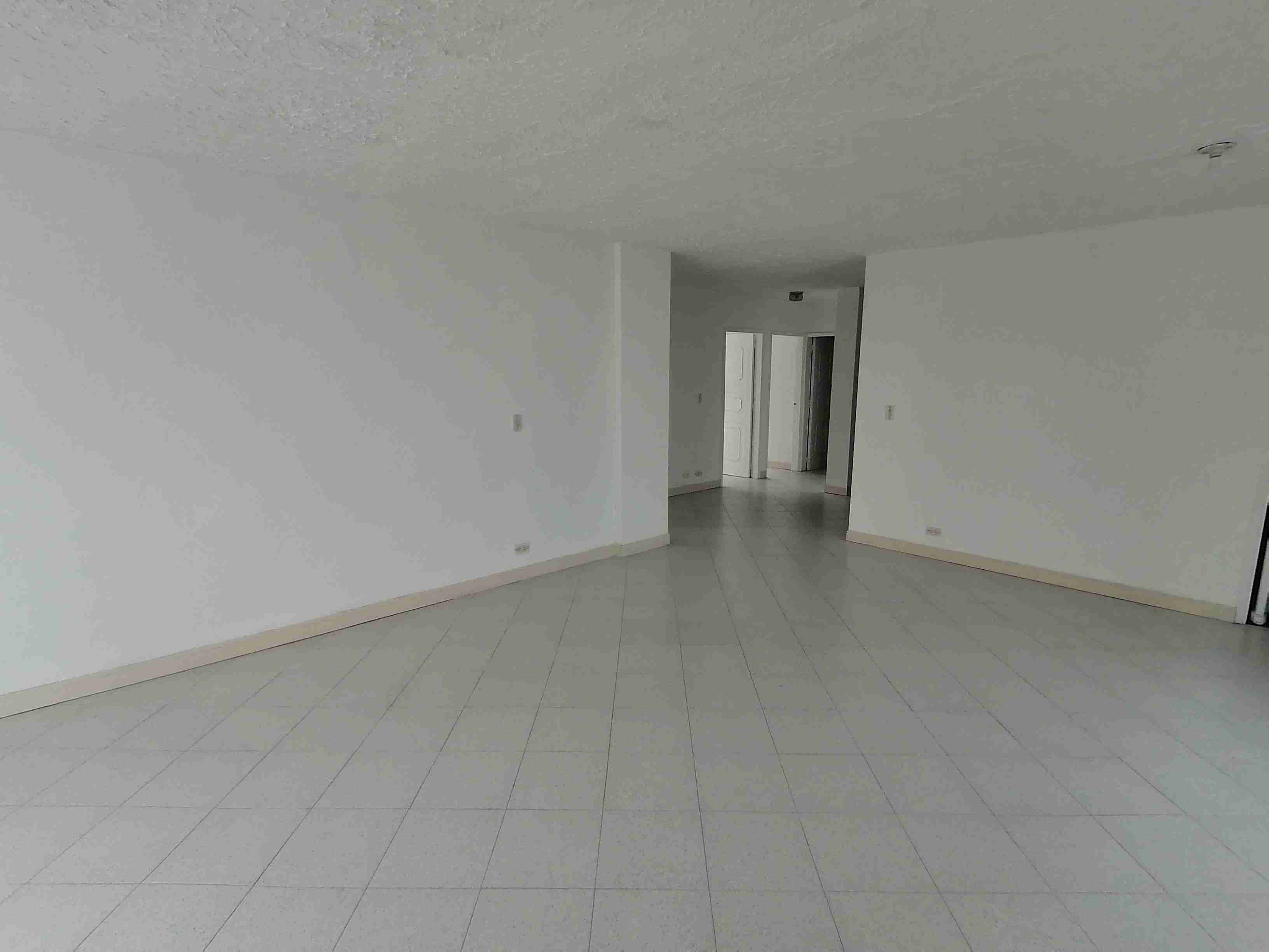 Apartamento en venta en Sector Plaza De Bolivar, Pereira · foto 20 de 24