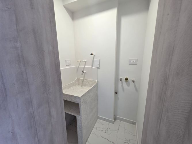 Apartaestudio en venta en Avenida 30 De Agosto, Pereira, 58 m² · foto 10 de 11