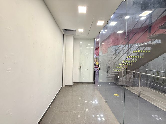 Local en arriendo en Sector Plaza De Bolivar, Pereira, 8 m² · foto 6 de 10
