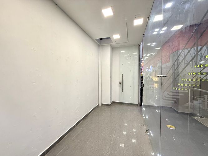 Local en arriendo en Sector Plaza De Bolivar, Pereira, 8 m² · foto 7 de 10