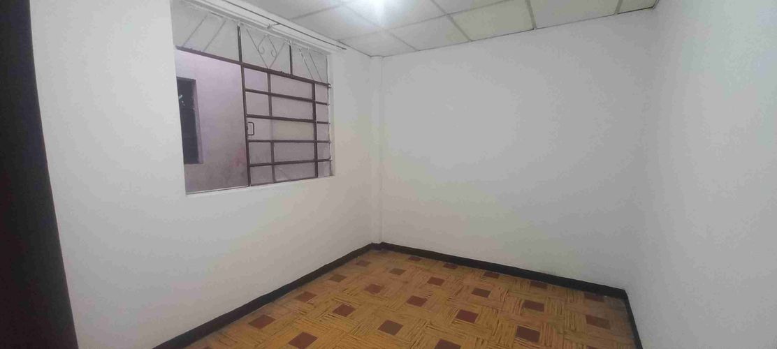 Casa de 13 alcobas en venta en Uribe, Armenia, 288 m² · foto 17 de 24