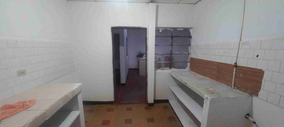 Casa de 13 alcobas en venta en Uribe, Armenia, 288 m² · foto 22 de 24
