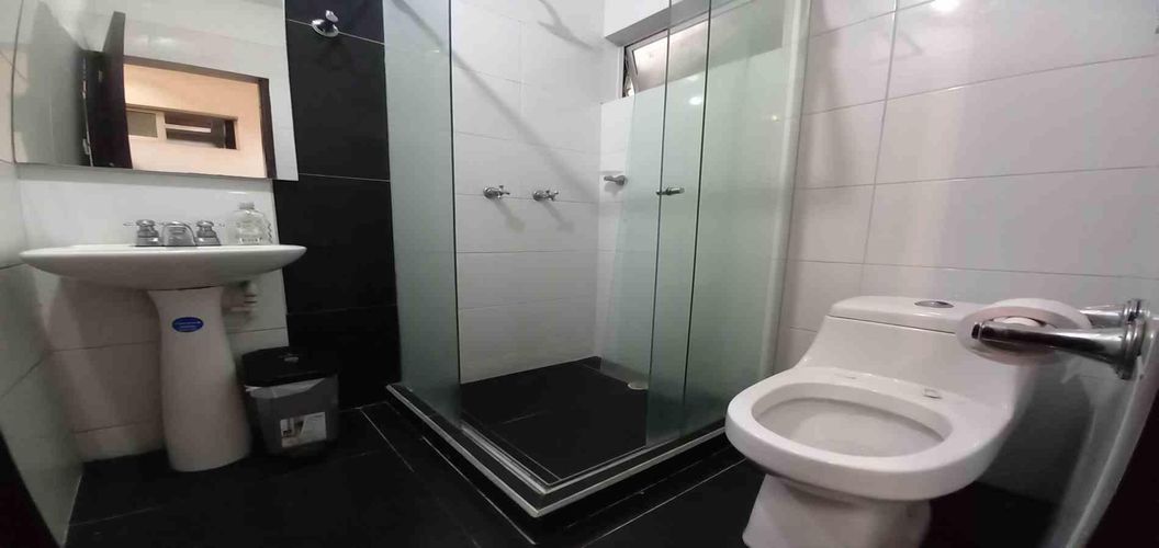 Local en arriendo en Guayacanes, Manizales, 672 m² · foto 3 de 22