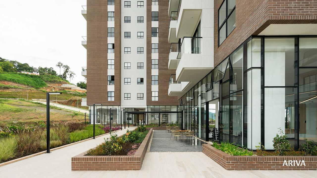 Apartamento en venta en Pinares, Pereira · foto 7 de 23
