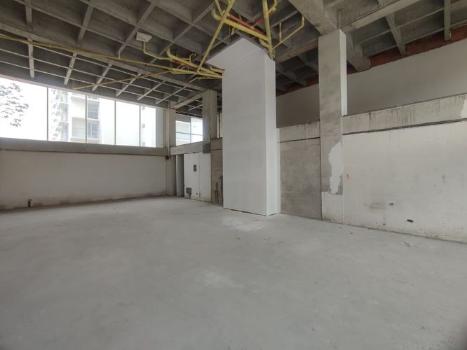 Local en venta en Avenida 30 De Agosto, Pereira, 259 m² · foto 3 de 21