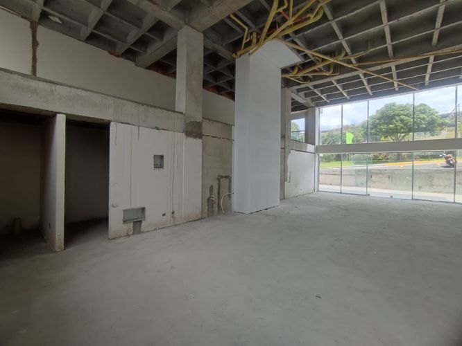 Local en venta en Avenida 30 De Agosto, Pereira, 259 m² · foto 6 de 21