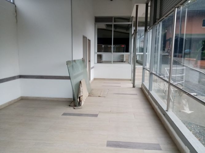 Local en arriendo en Tribunas Corcega, Pereira, 191 m² · foto 9 de 10