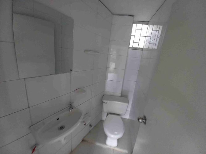Local en arriendo en Velez, Manizales, 38 m² · foto 16 de 24
