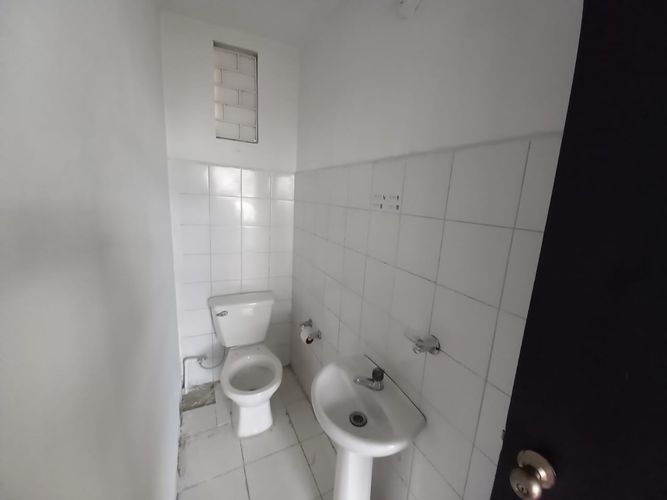 Local en arriendo en Avenida Santander, Manizales, 75 m² · foto 8 de 15