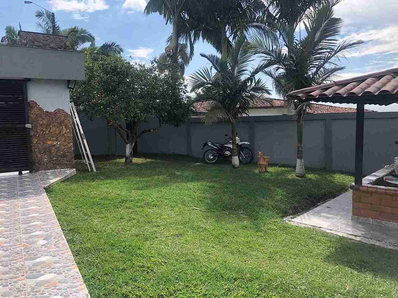 Casa en venta en Tribunas Corcega, Pereira · foto 10 de 17