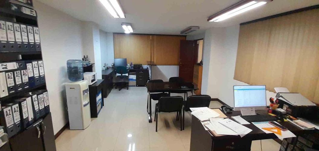 Oficina en venta en El Centro, Manizales, 27 m² · foto 2 de 10