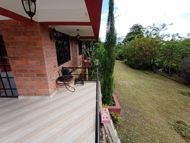 Finca en venta en Arabia, Pereira, 640 m² · foto 19 de 24