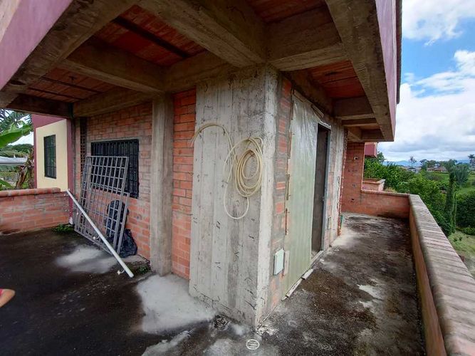 Finca en venta en Arabia, Pereira, 640 m² · foto 23 de 24