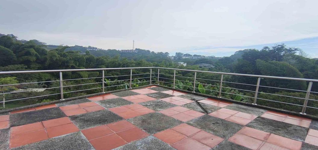 Casa de 4 alcobas en venta en La Quinta, Manizales, 400 m² · foto 9 de 24