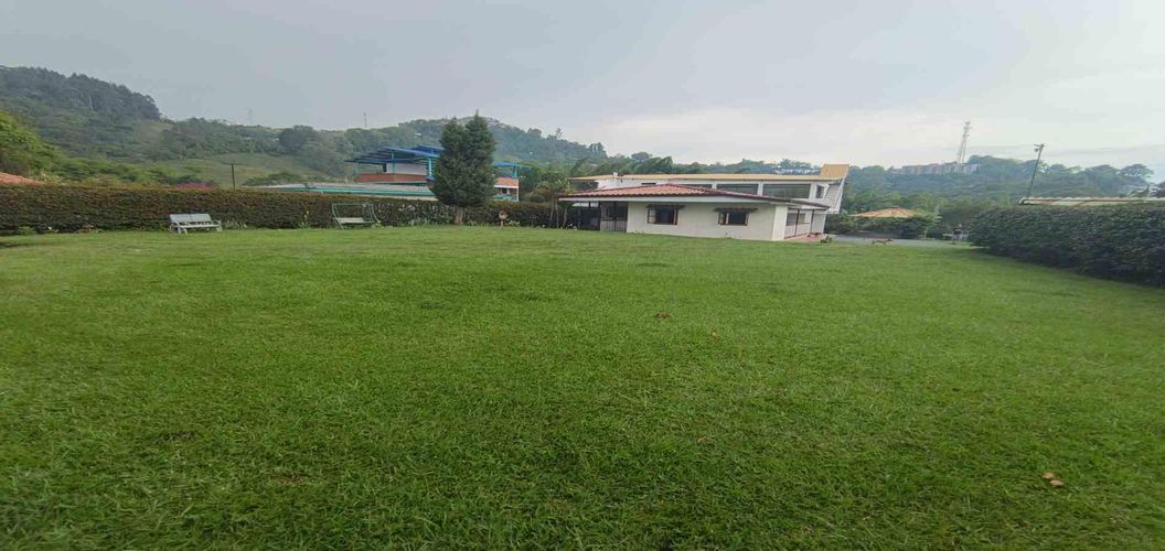 Casa de 4 alcobas en venta en La Quinta, Manizales, 400 m² · foto 12 de 24