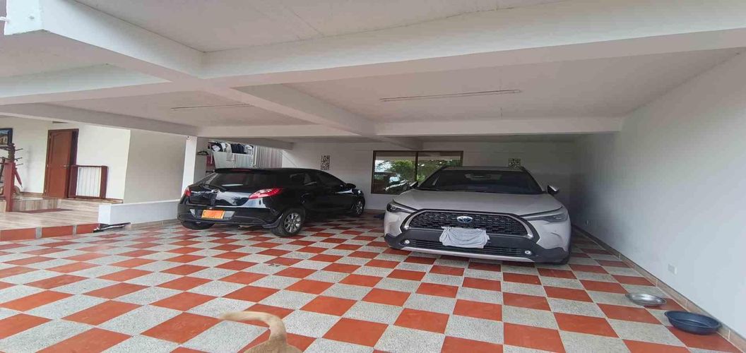 Casa de 4 alcobas en venta en La Quinta, Manizales, 400 m² · foto 15 de 24