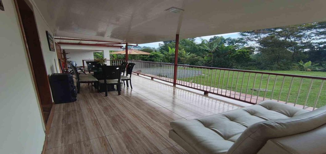 Casa de 4 alcobas en venta en La Quinta, Manizales, 400 m² · foto 18 de 24