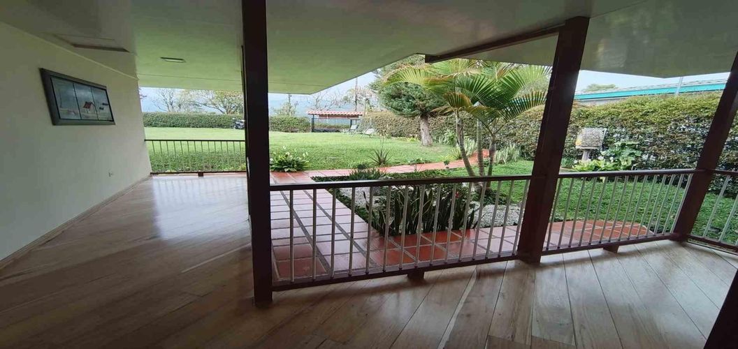 Casa de 4 alcobas en venta en La Quinta, Manizales, 400 m² · foto 23 de 24