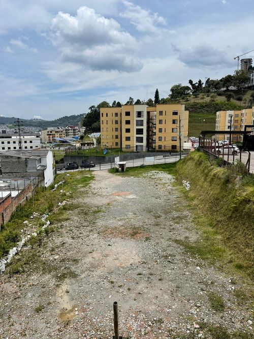 Lote en venta en Milan, Manizales, 1800 m² · foto 3 de 7