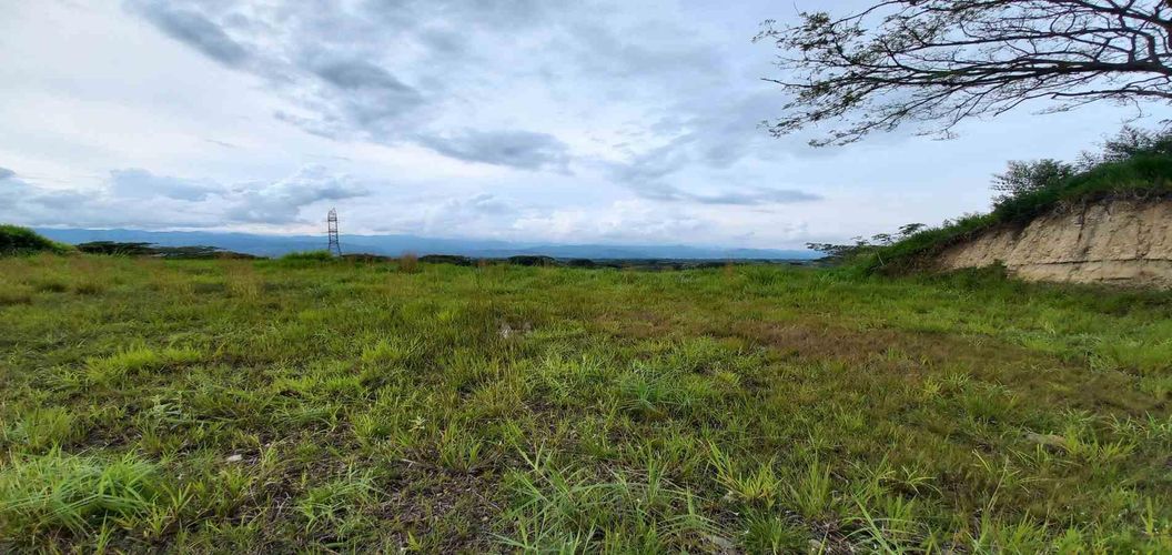 Lote en venta en Cerritos, Pereira, 1958 m² · foto 3 de 10