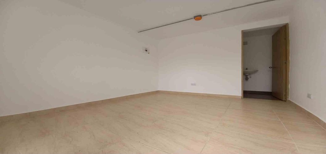 Local en venta en La Castilla, Manizales, 12 m² · foto 4 de 21