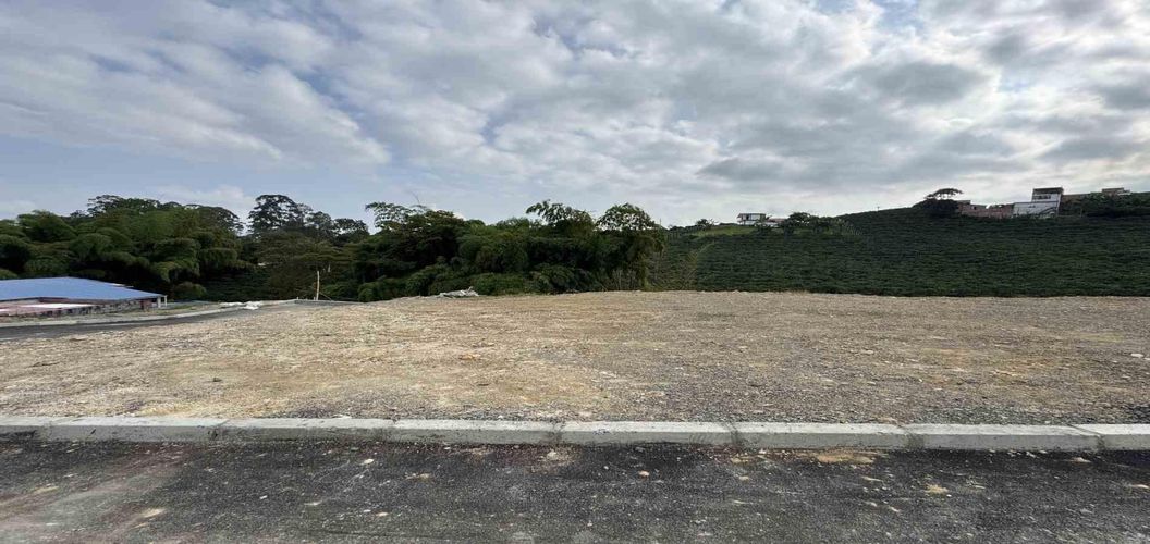 Lote en venta en Altagracia, Pereira, 50 m² · foto 6 de 14