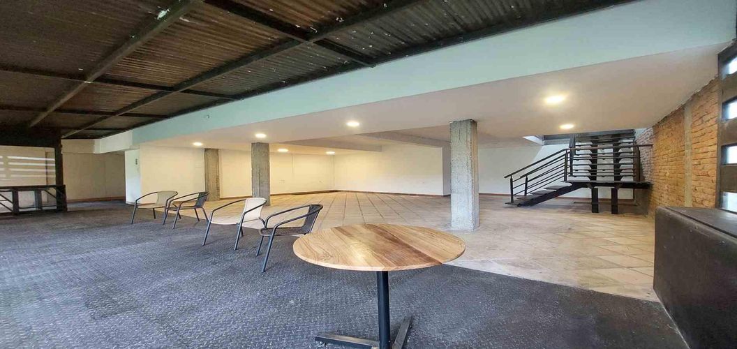 Local en arriendo en Rio Bamba, Armenia, 200 m² · foto 2 de 8
