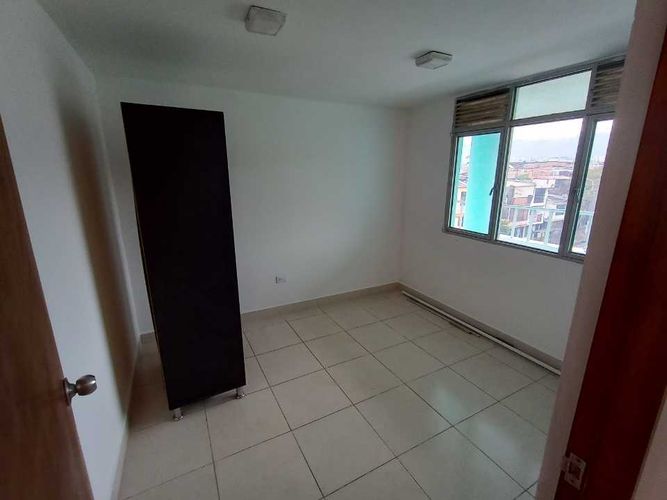 Apartamento de 6 alcobas en venta en Corocito, Pereira, 170 m² · foto 3 de 24