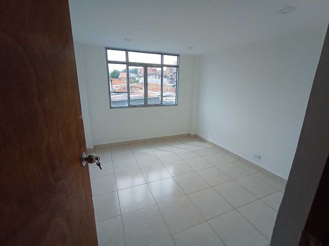 Apartamento de 6 alcobas en venta en Corocito, Pereira, 170 m² · foto 7 de 24