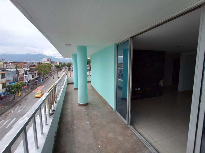 Apartamento de 6 alcobas en venta en Corocito, Pereira, 170 m² · foto 11 de 24