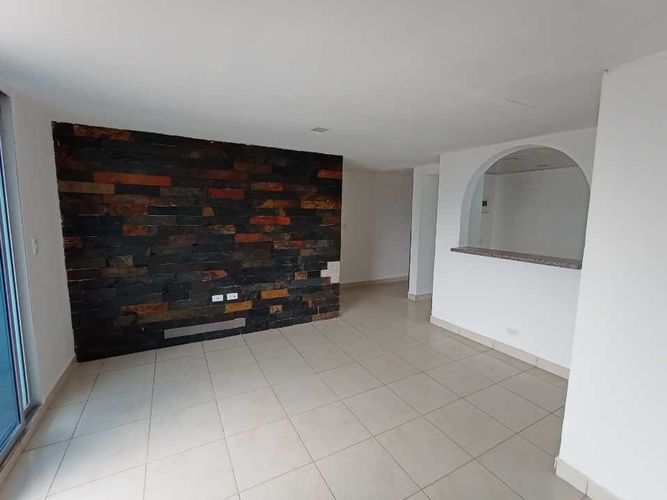 Apartamento de 6 alcobas en venta en Corocito, Pereira, 170 m² · foto 22 de 24