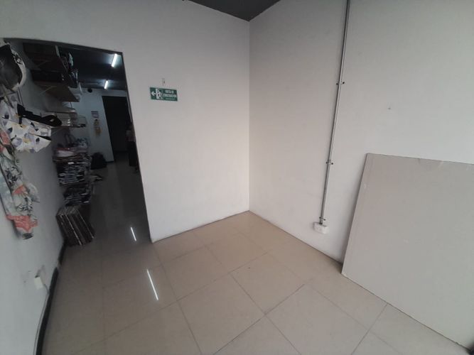 Local en venta en Colombia, Manizales, 68 m² · foto 19 de 24