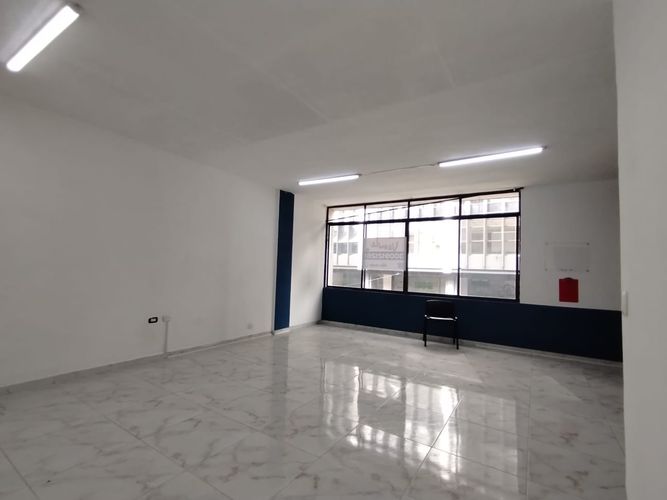 Oficina en venta en Sector Plaza De Bolivar, Pereira, 41 m² · foto 2 de 18