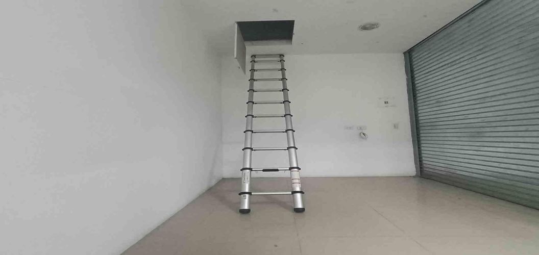 Local en venta en Bosques De Pinares, Armenia, 8 m² · foto 2 de 9