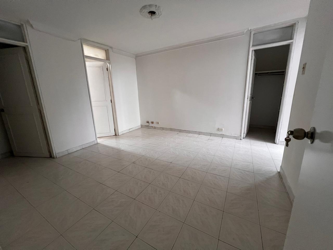 Apartamento en venta en Sector Plaza De Bolivar, Pereira · foto 7 de 11