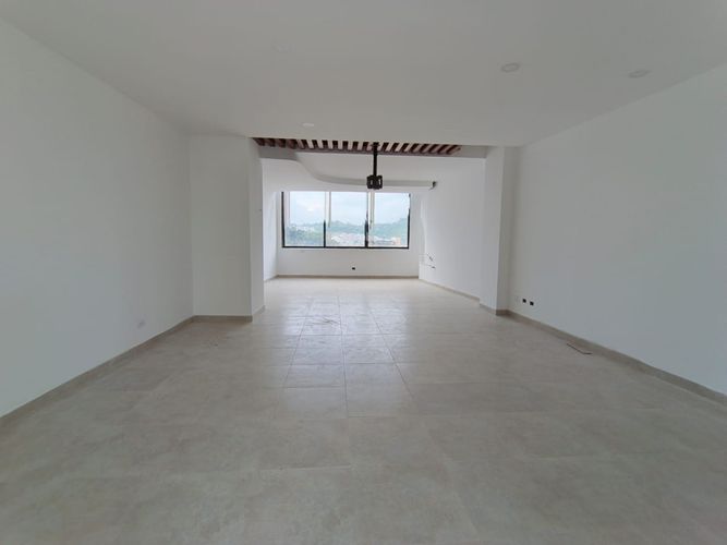Local en arriendo en Cable, Manizales, 53 m² · foto 2 de 24