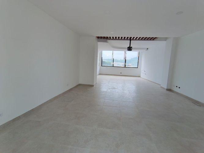 Local en arriendo en Cable, Manizales, 53 m² · foto 4 de 24