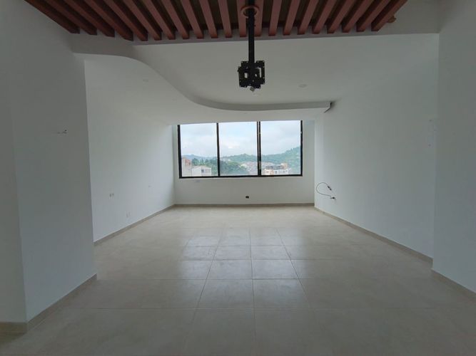 Local en arriendo en Cable, Manizales, 53 m² · foto 6 de 24