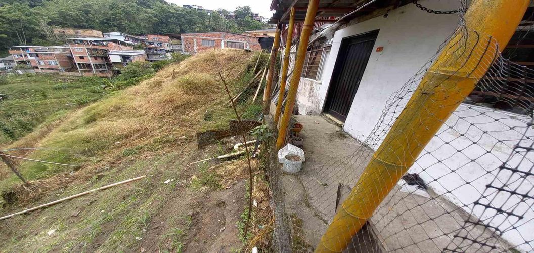 Lote en venta en Morrogacho Parte, Manizales, 296 m² · foto 14 de 24