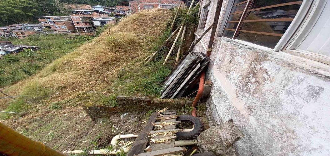 Lote en venta en Morrogacho Parte, Manizales, 296 m² · foto 16 de 24