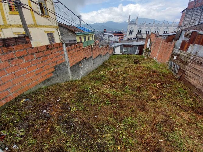 Lote en venta en Los Agustinos, Manizales, 184 m² · foto 3 de 22