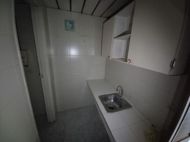Oficina en venta en El Centro, Manizales, 213 m² · foto 4 de 24