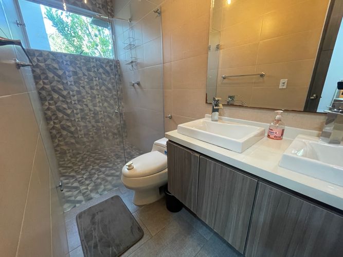 Casa de 4 alcobas en venta en El Caimo, Armenia, 300 m² · foto 7 de 24