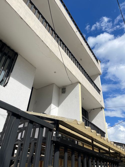 Casa de 4 alcobas en venta en El Caimo, Armenia, 300 m² · foto 18 de 24