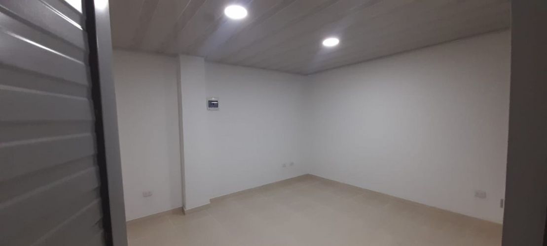 Oficina en arriendo en El Centro, Manizales, 27 m² · foto 8 de 13