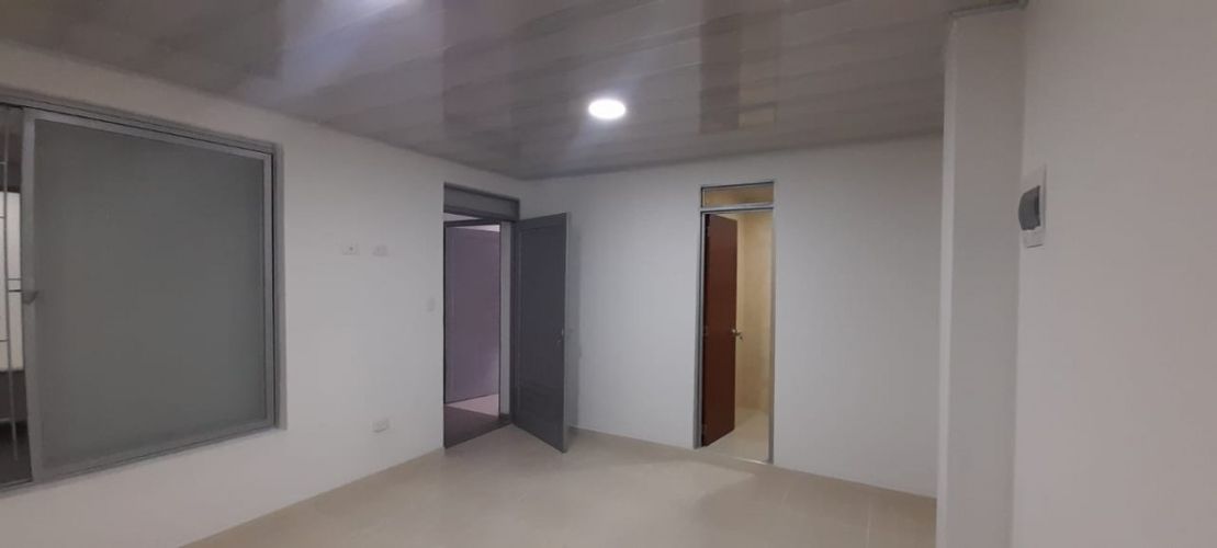 Oficina en arriendo en El Centro, Manizales, 27 m² · foto 4 de 13