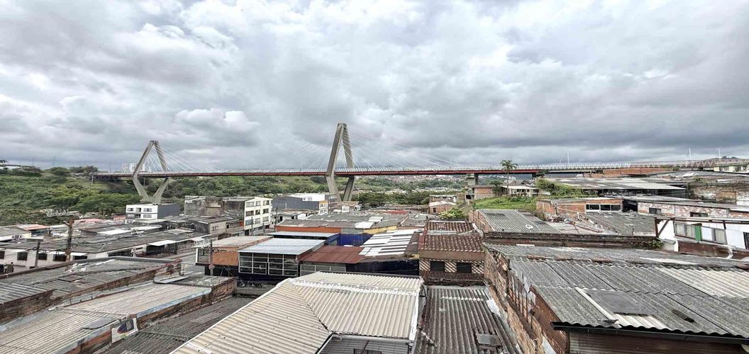 Casa de 13 alcobas en venta en San Jose Sur, Pereira, 300 m² · foto 14 de 21